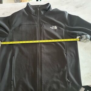 The North Face Men's Performance Jacket in Black